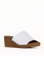 Bueno Women's Leather Wedge Slipper