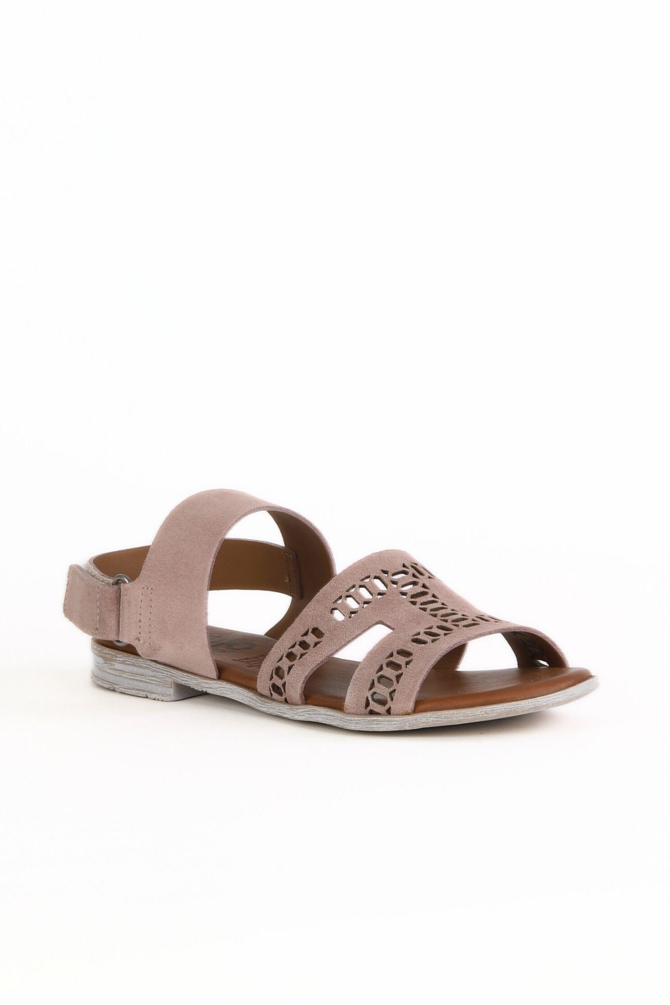 Bueno Women's Leather Flat Sandal