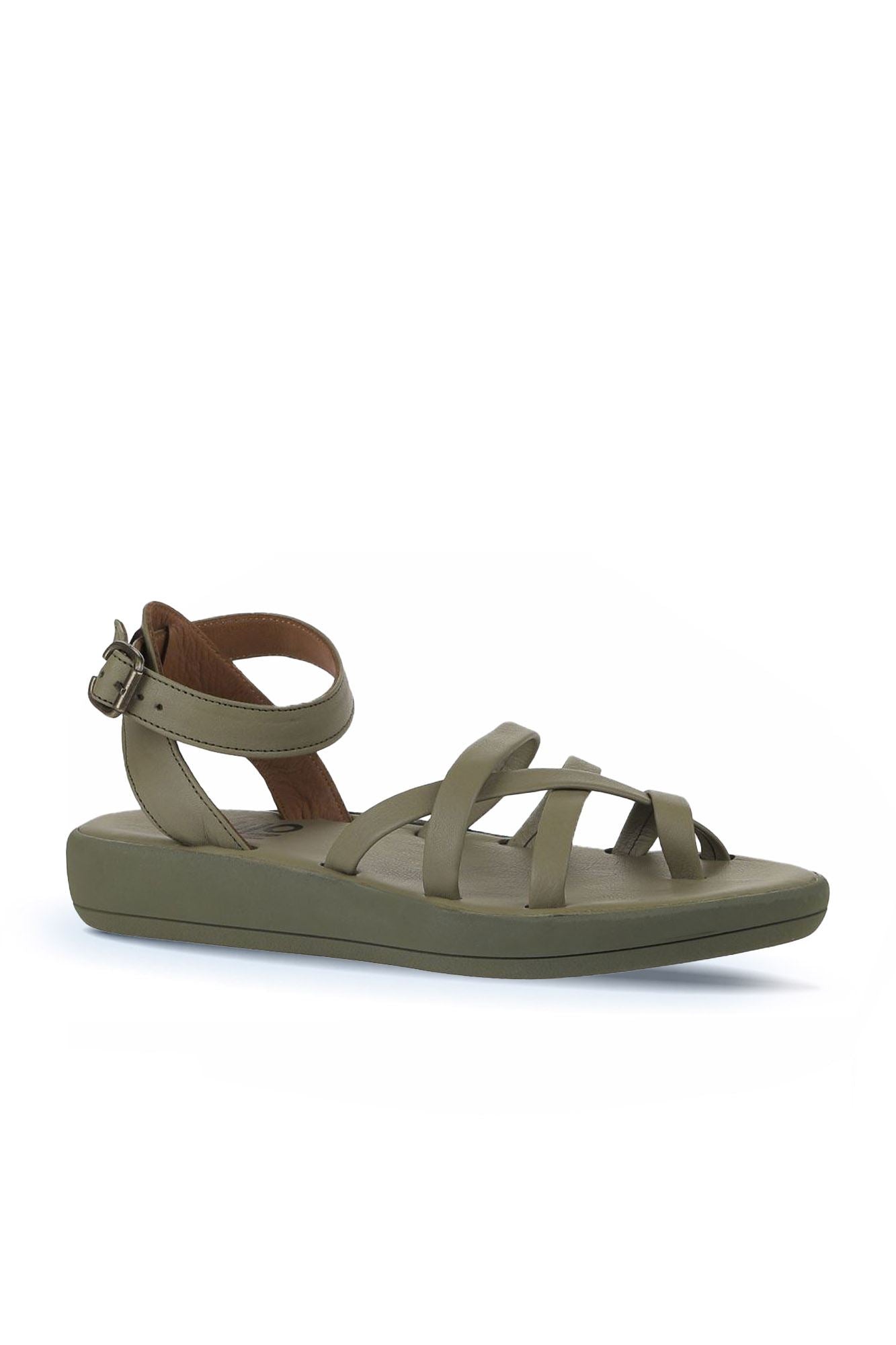 Bueno Women's Leather Flip-Flop Sandal