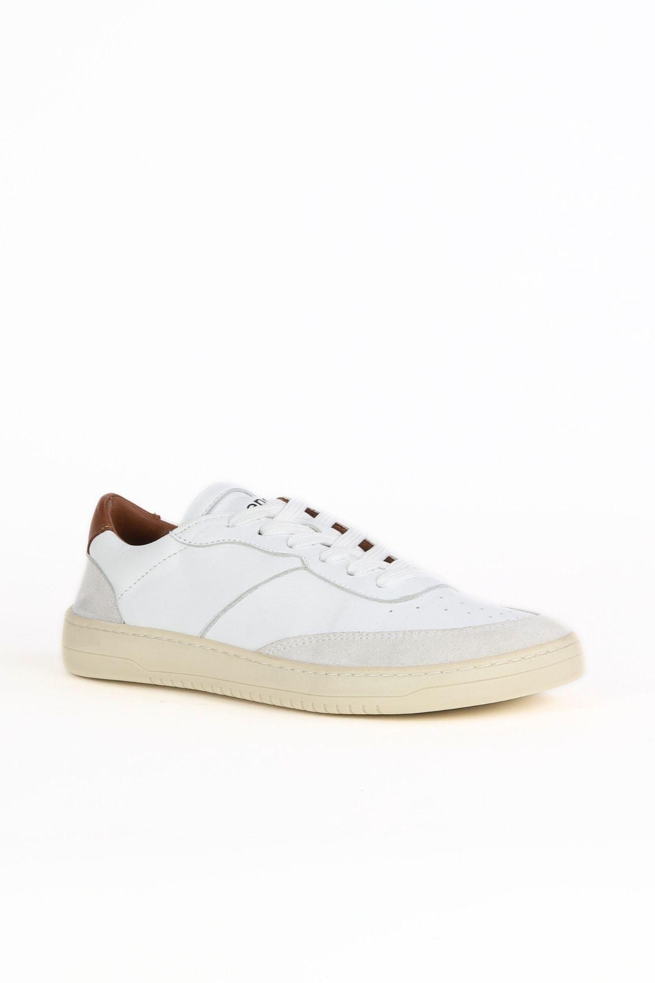 Bueno Women's Leather Sneaker
