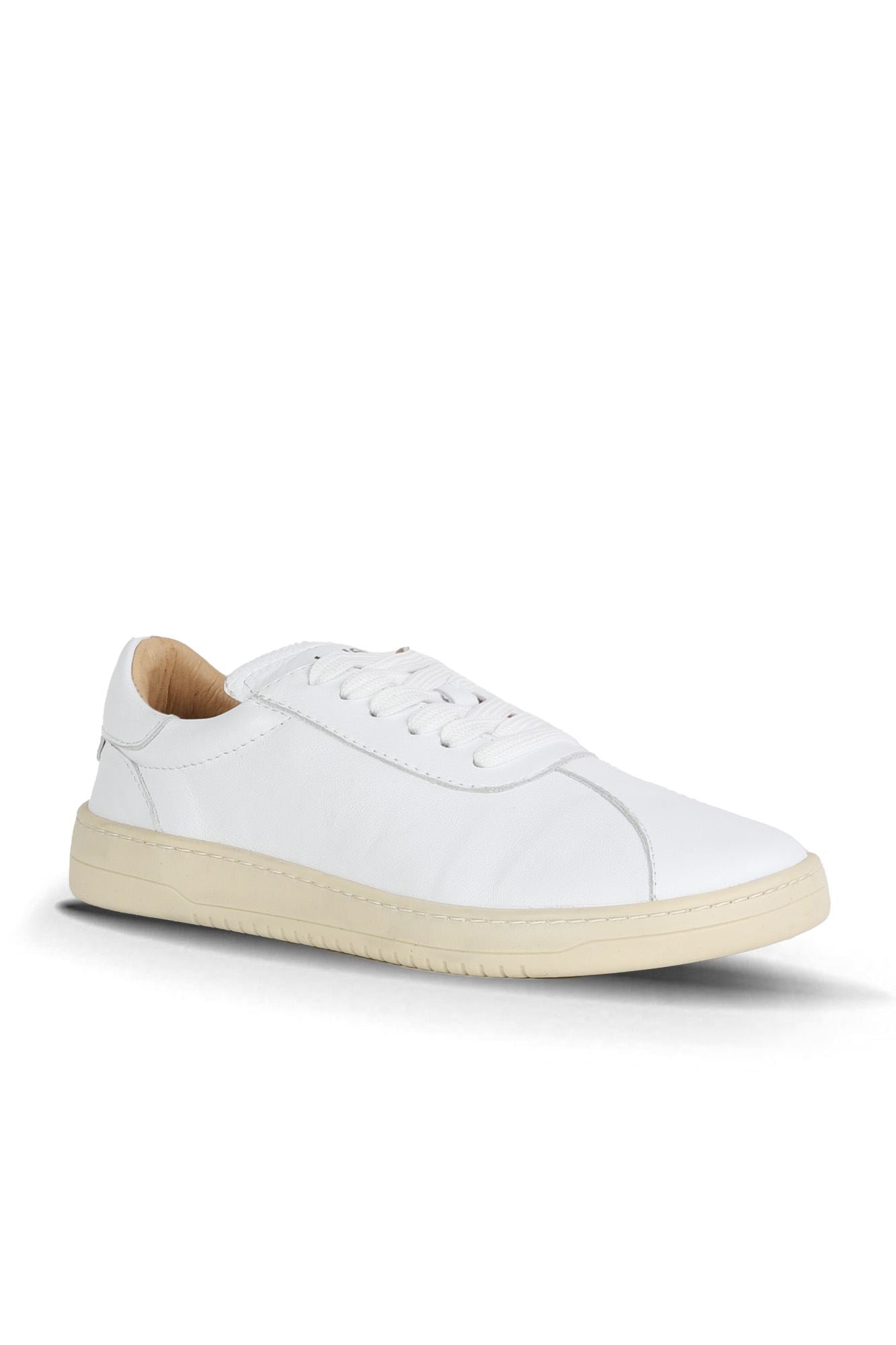 Bueno Women's Leather Sneaker