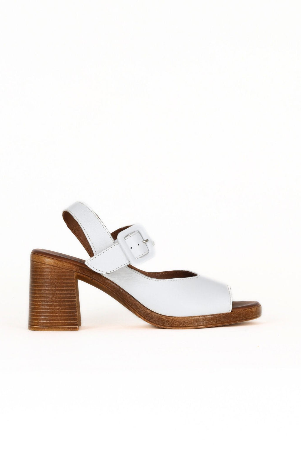 Bueno 's  in white leather