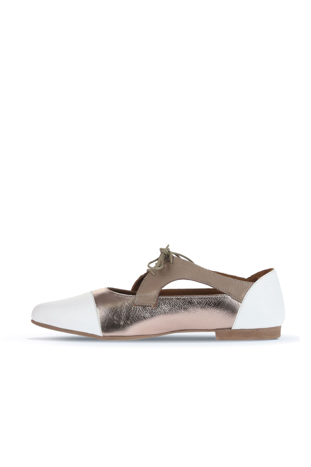 Bueno Women's Leather Classic Shoe