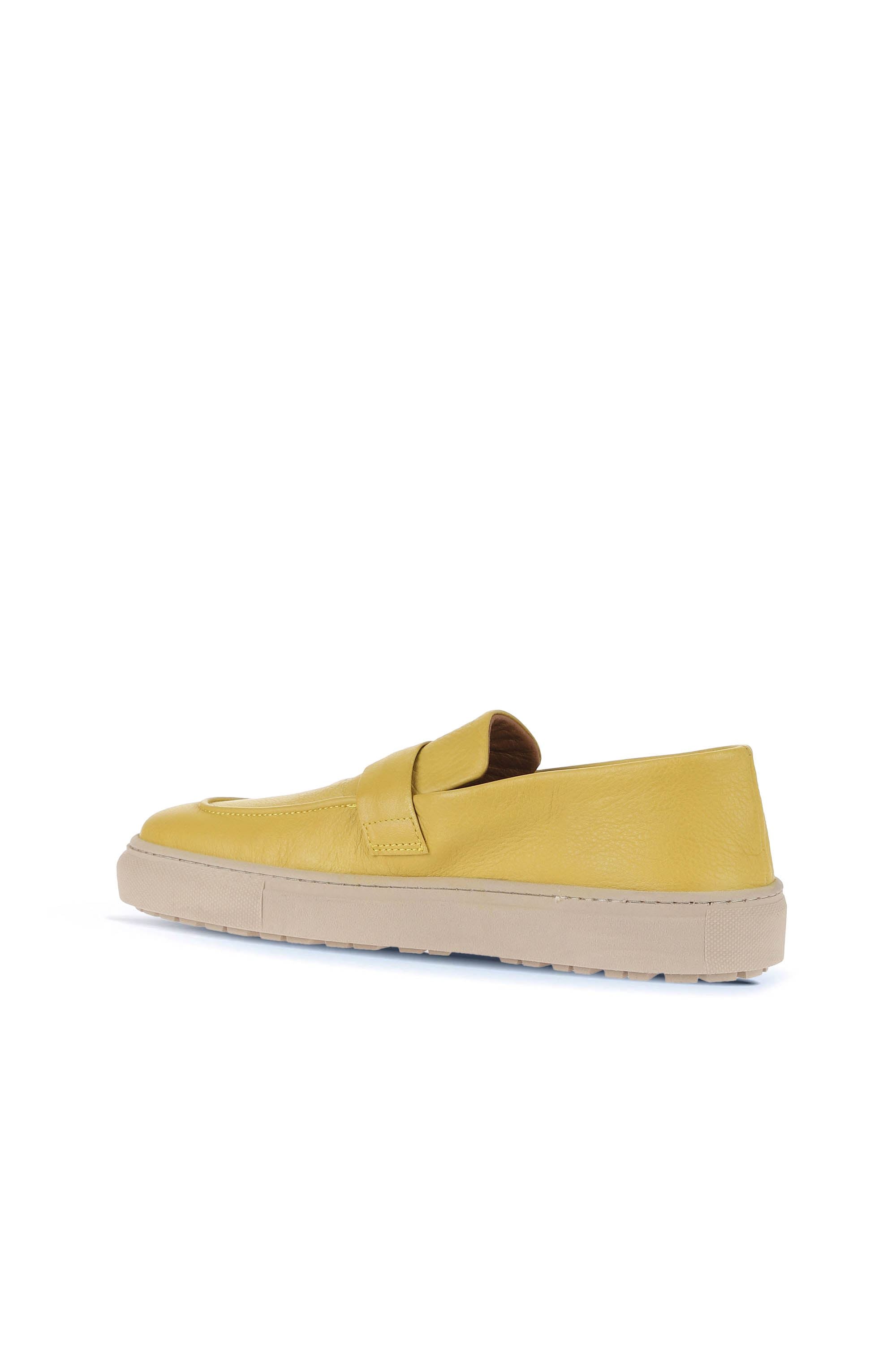 Bueno Women's Leather Loafer