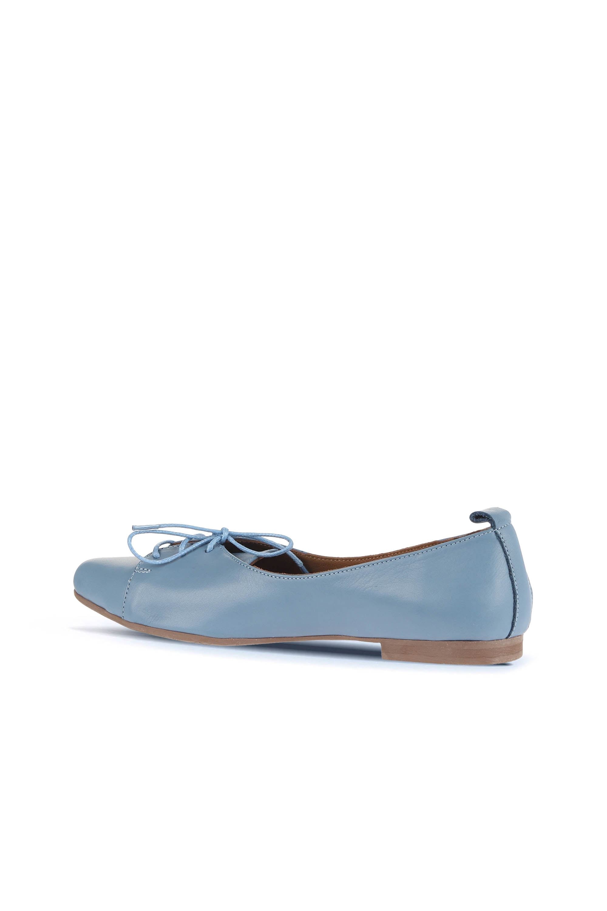 Bueno Women's Leather Loafer