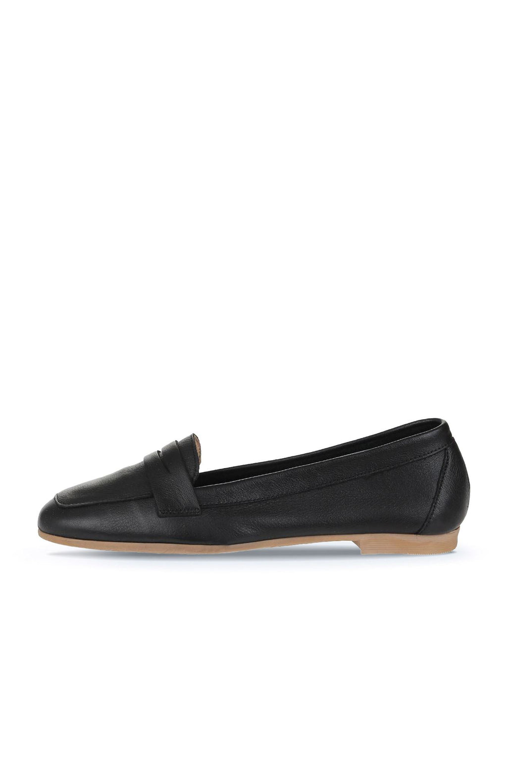 Bueno Women's Leather Ballerina