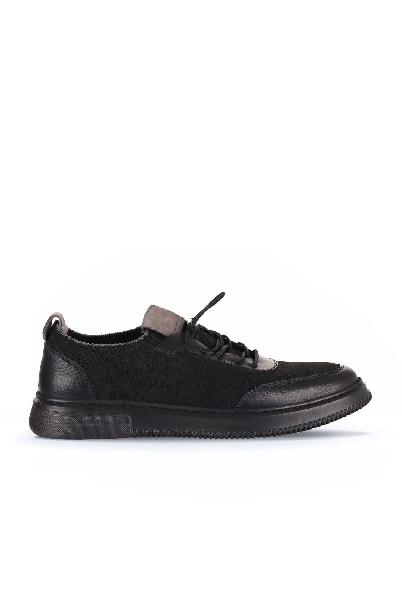 Bueno Men's Leather Sneaker