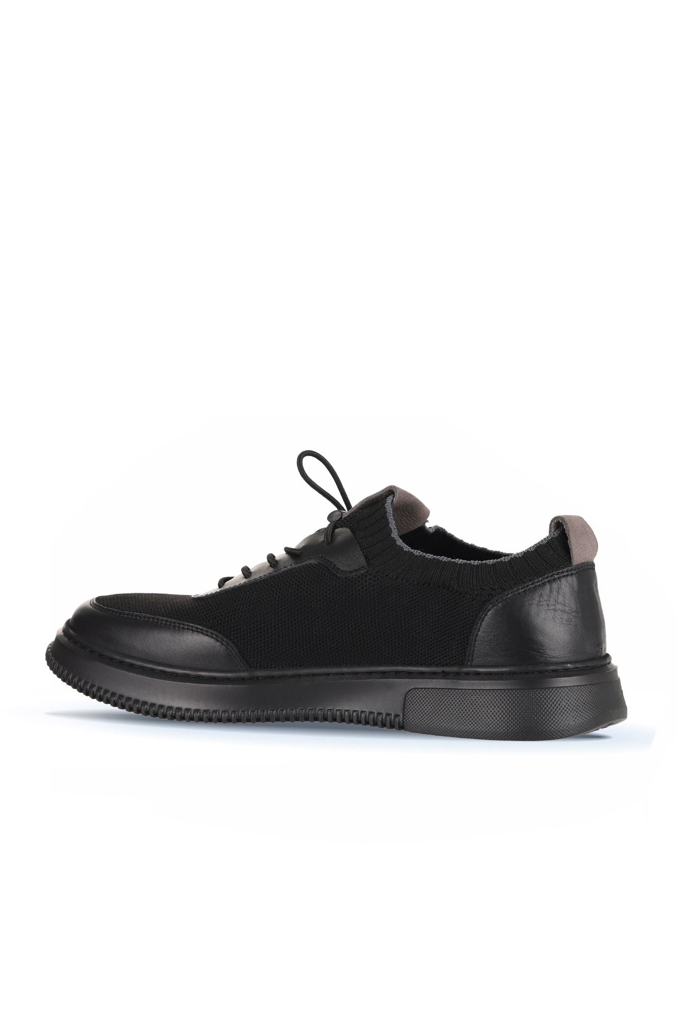 Bueno Men's Leather Sneaker