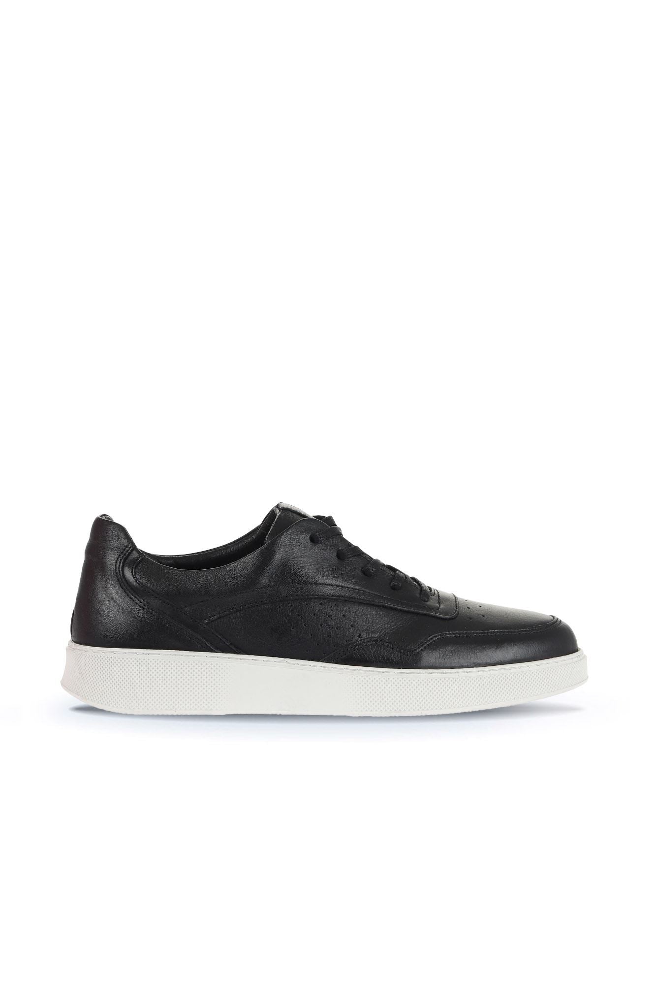 Bueno Men's Leather Sneaker