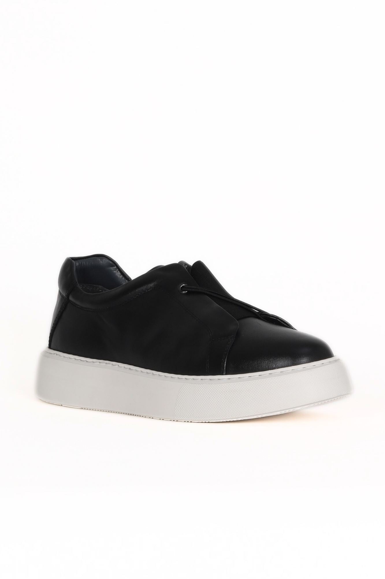 Bueno Men's Leather Sneaker
