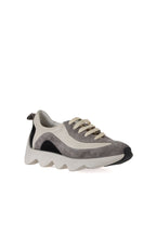 Bueno Women's Leather Sneaker