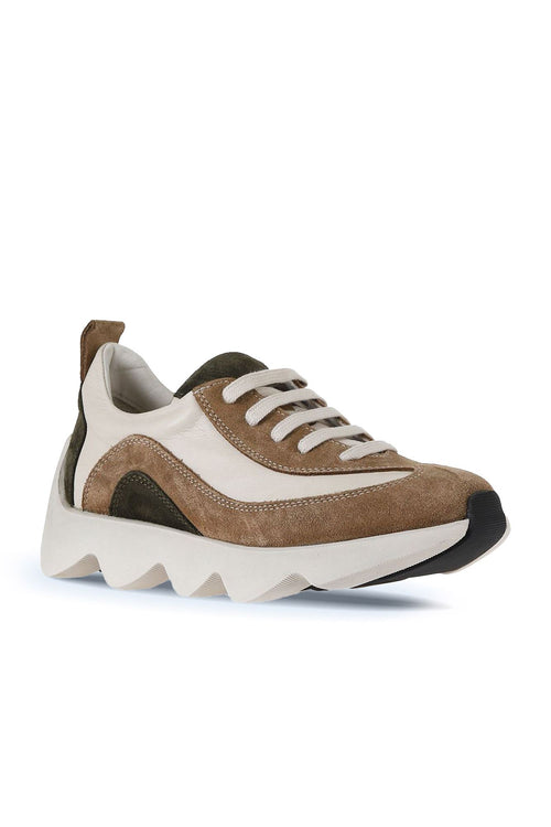 Bueno 's  in tan multi leather