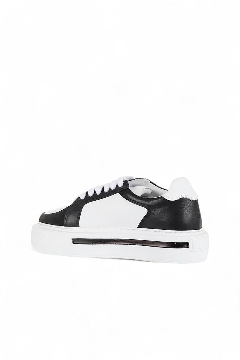 Bueno Women's Leather Sneaker