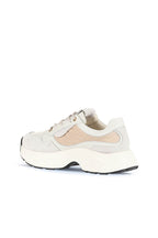 Bueno Women's Leather Sneaker