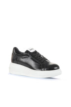 Bueno Women's Leather Sneaker