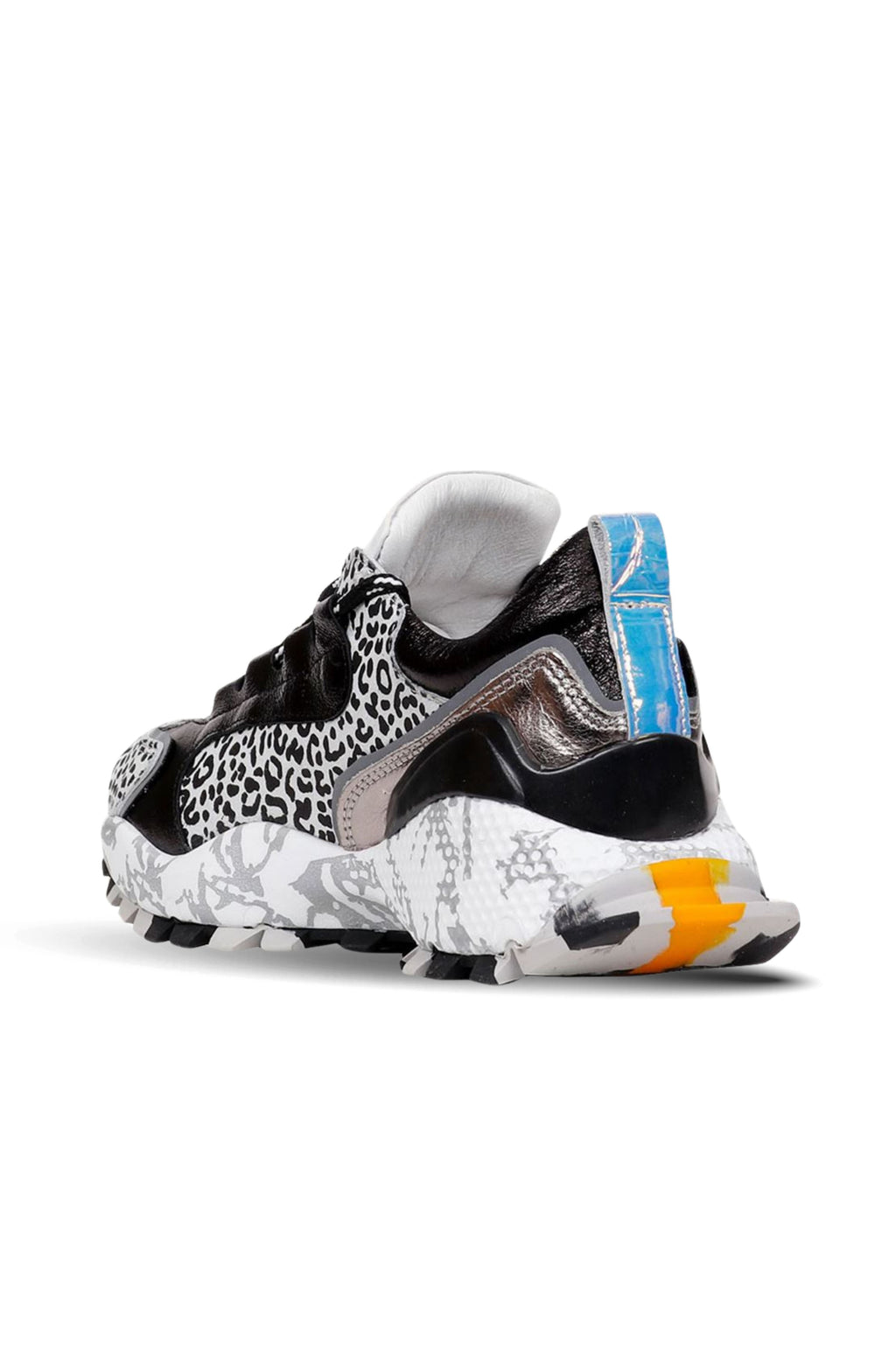 Bueno Women's Leather Sneaker