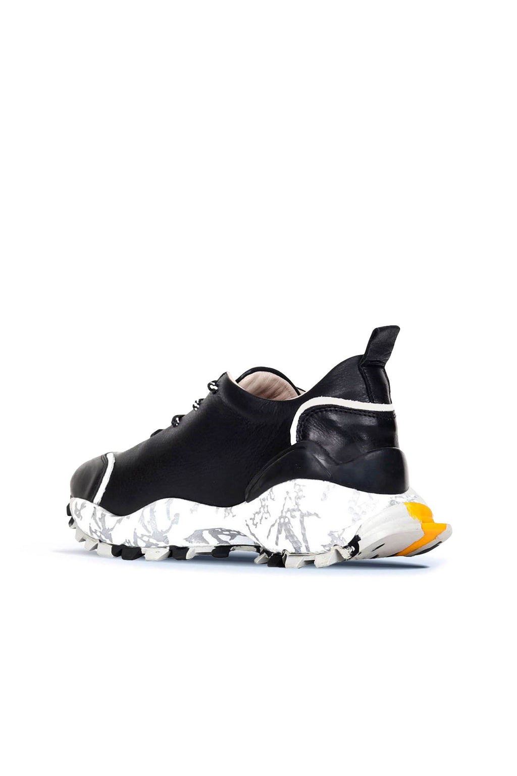 Bueno Women's Leather Sneaker