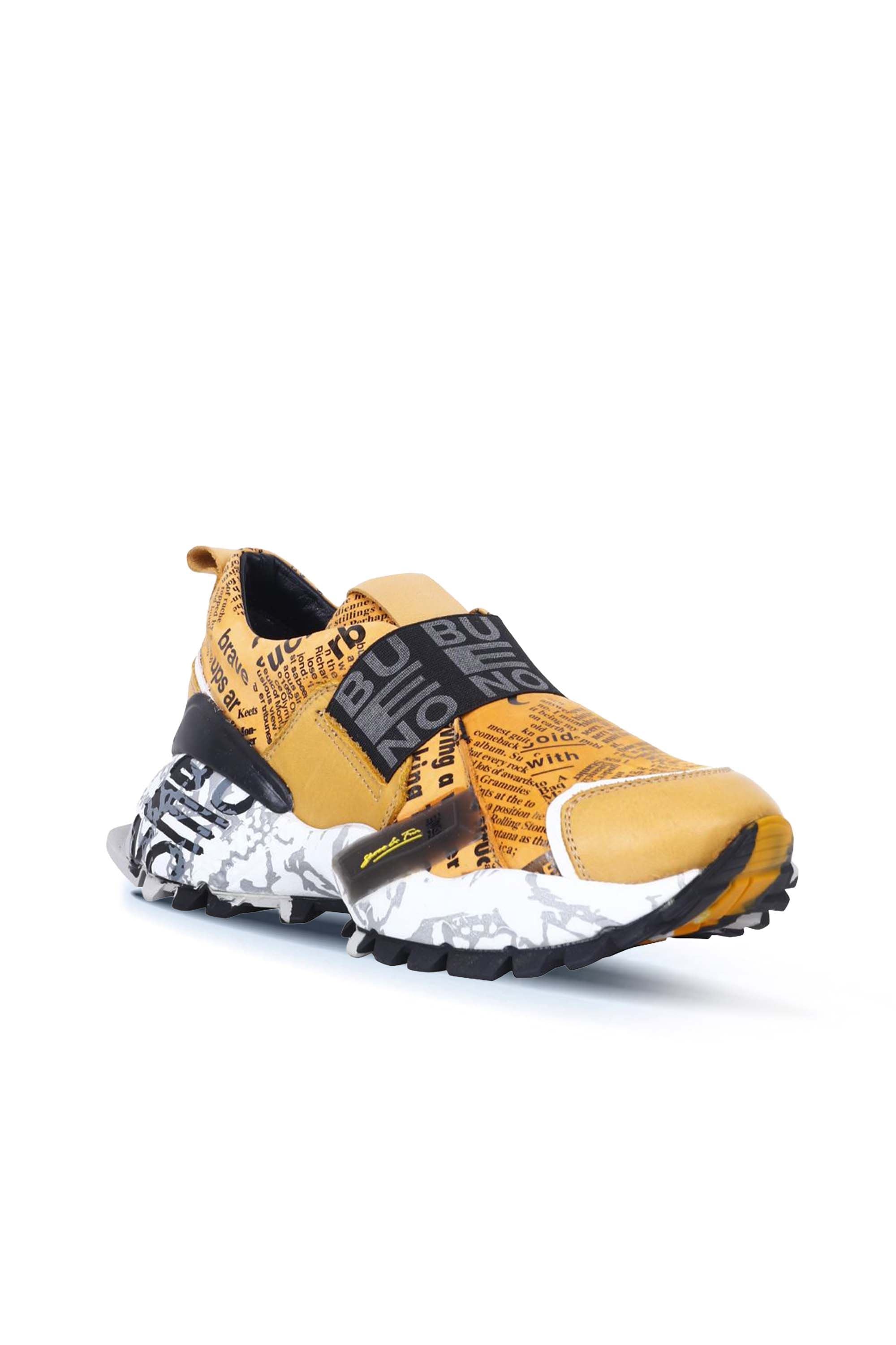 Bueno Women's Leather Sneaker