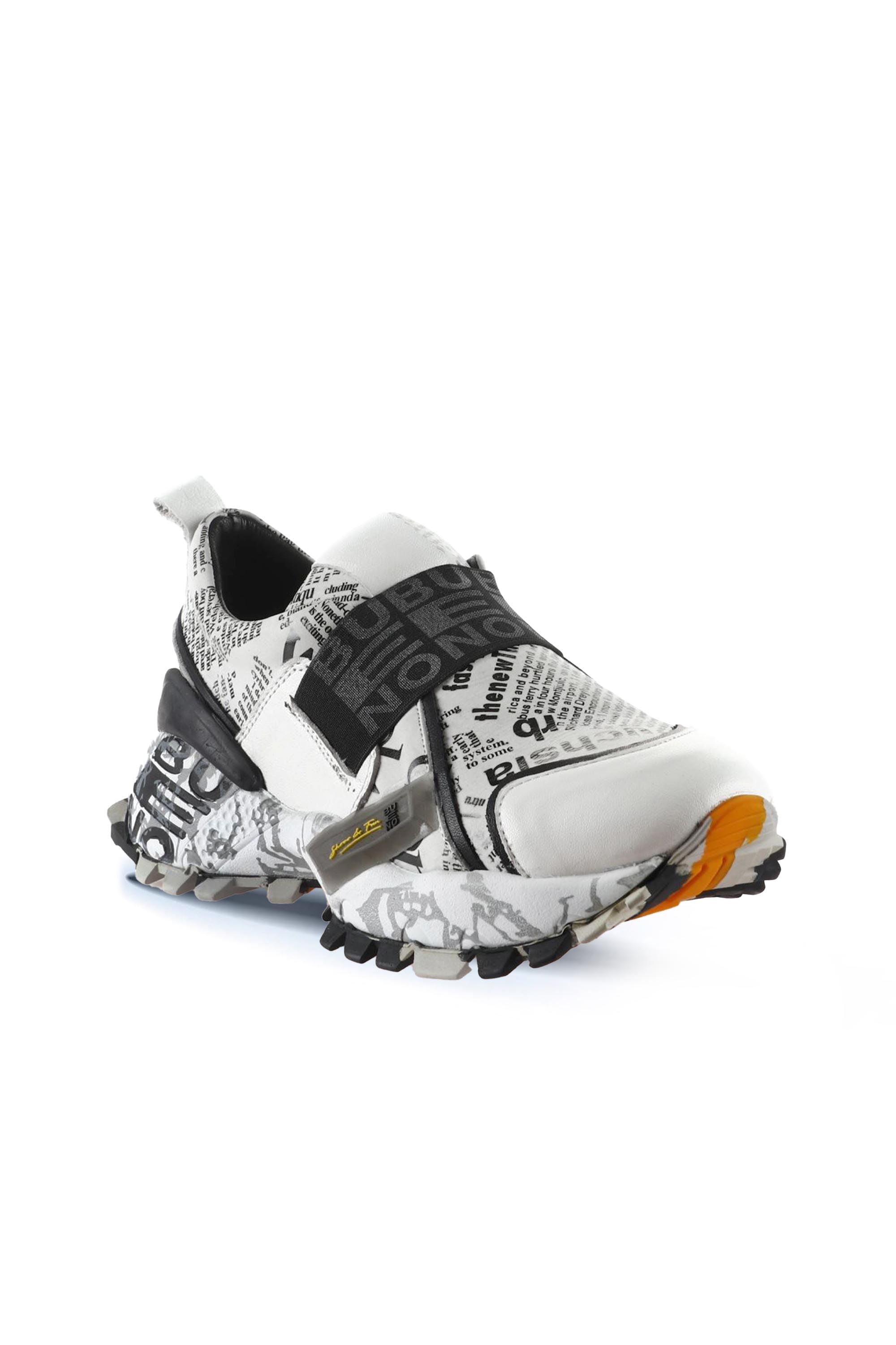 Bueno Women's Leather Sneaker