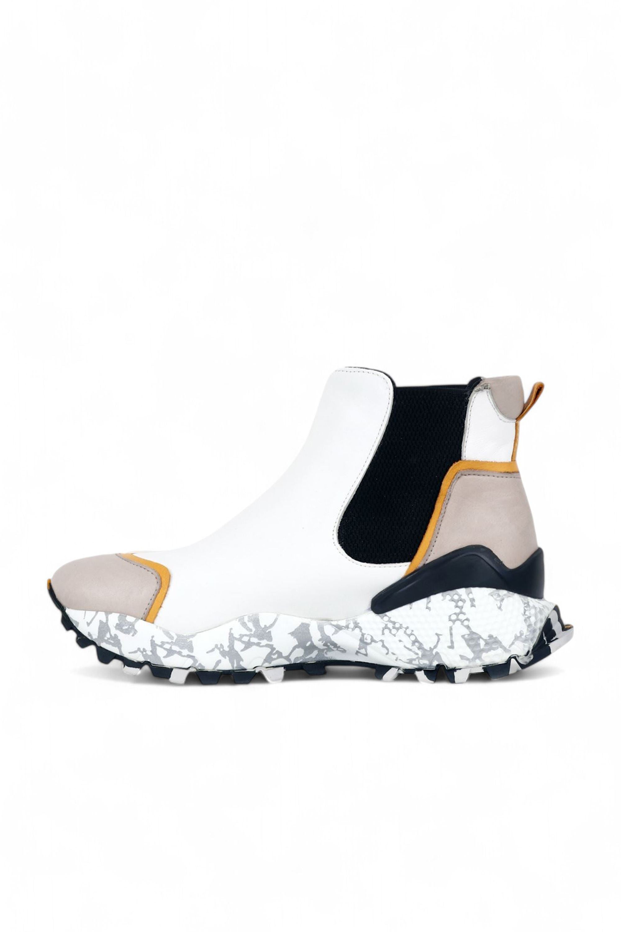 Bueno Women's Leather Sport Boot