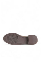 Bueno Women's Leather Low-Heel Shoe