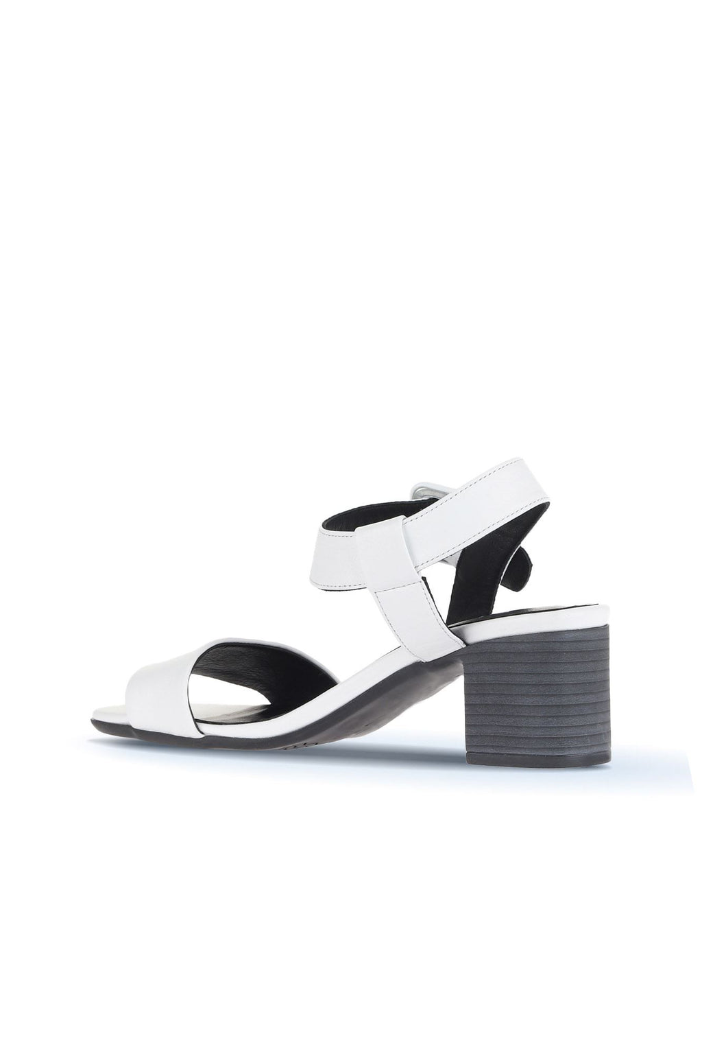 Bueno Women's Leather Heeled Sandal