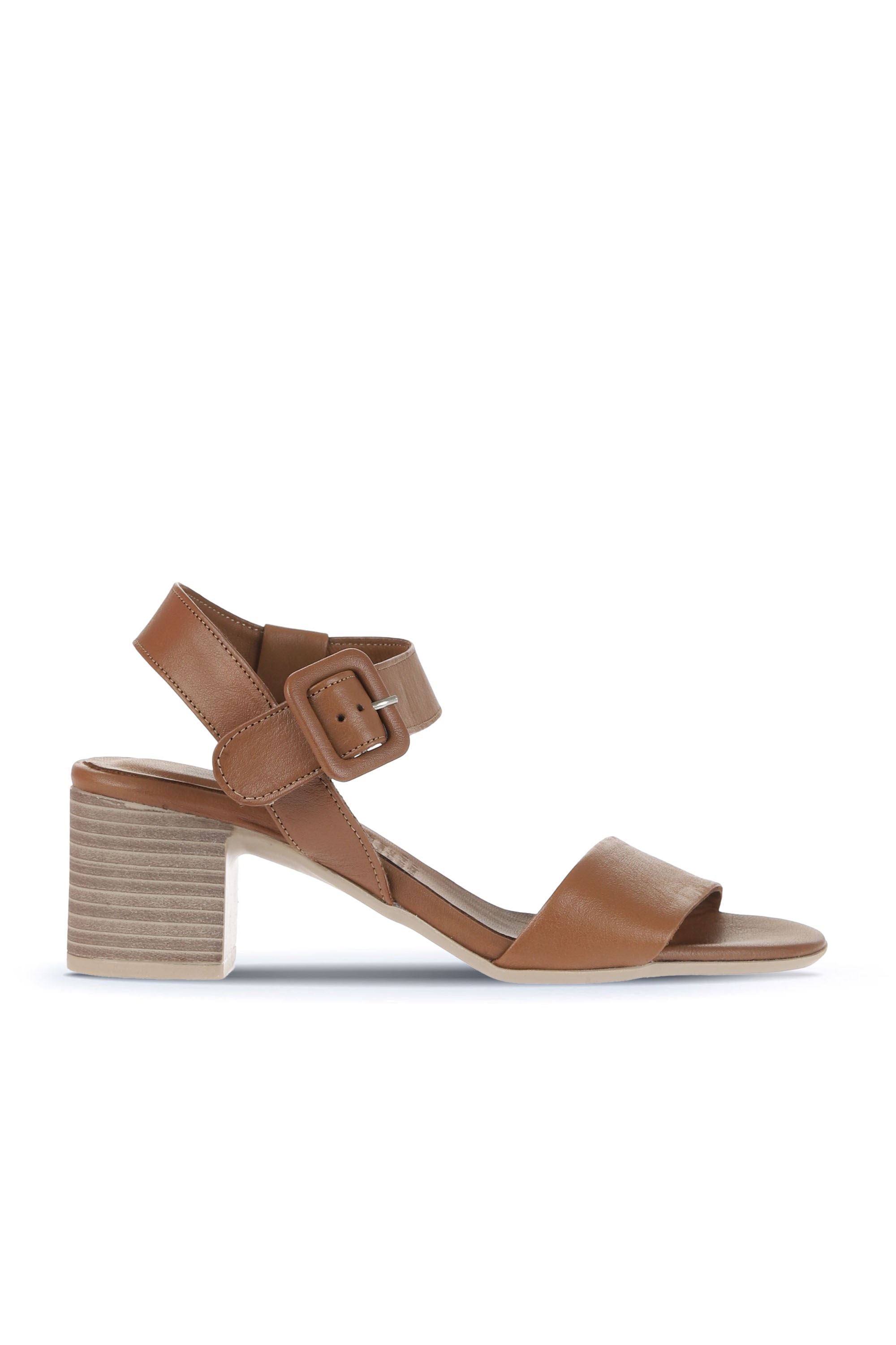 Bueno Women's Leather Heeled Sandal