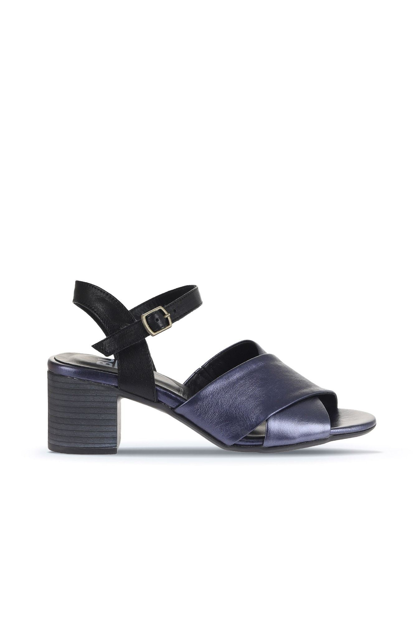 Bueno Women's Leather Heeled Sandal