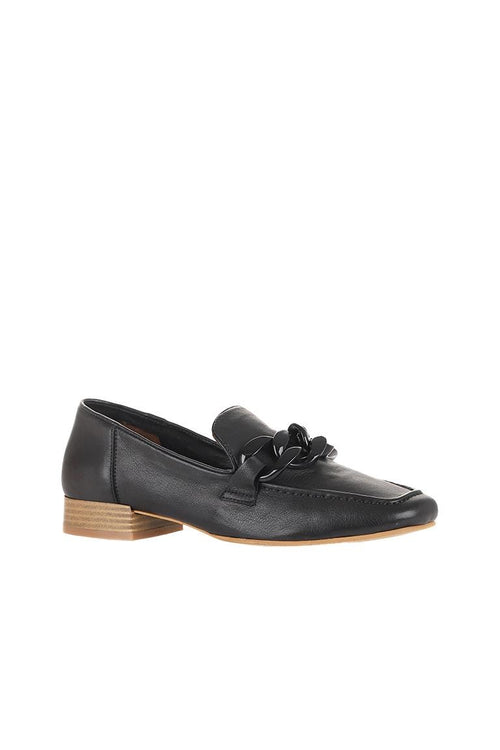 Bueno 's  in black leather