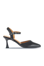 Bueno Women's Leather Heeled Shoe