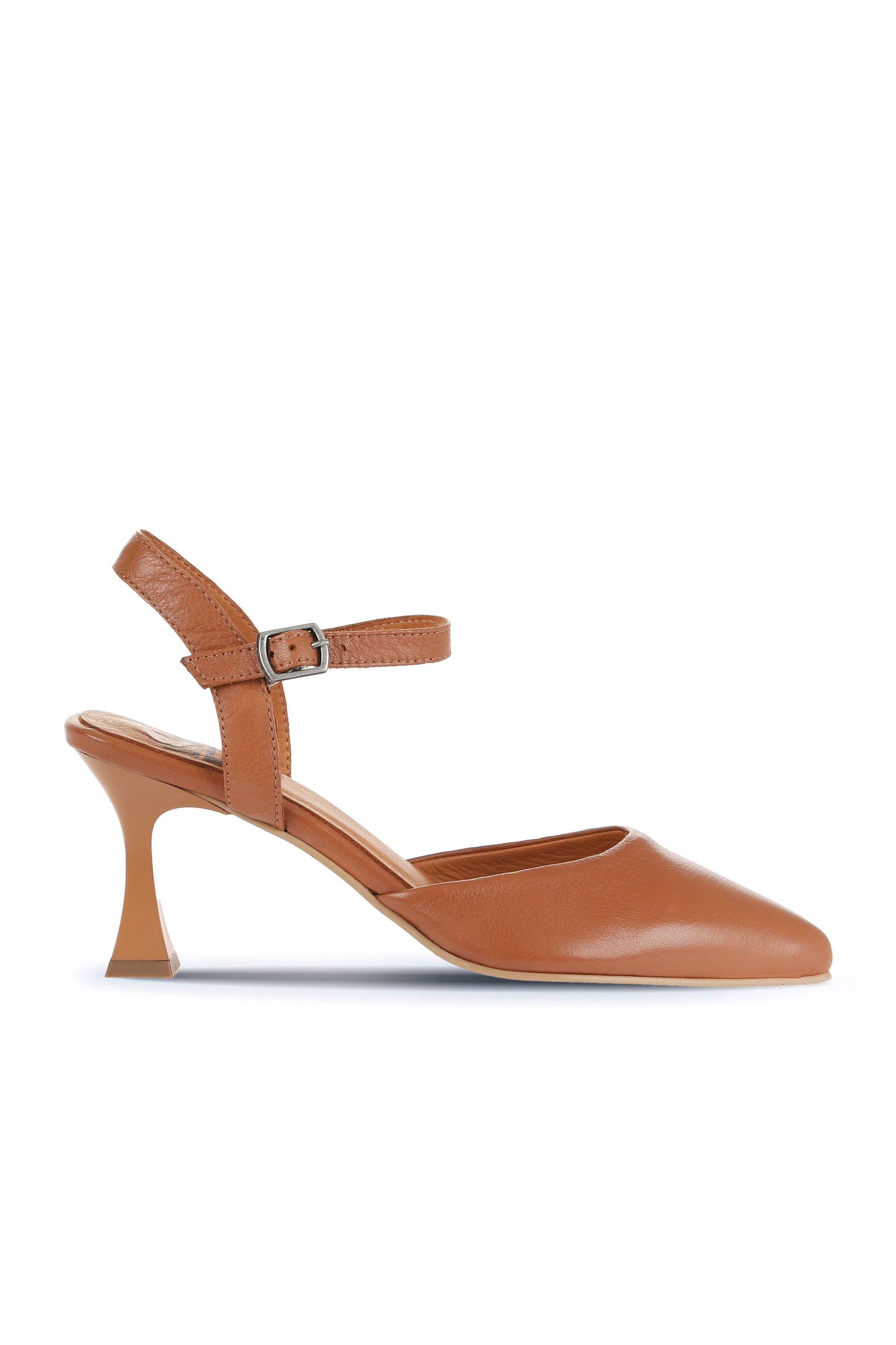 Bueno Women's Leather Heeled Shoe