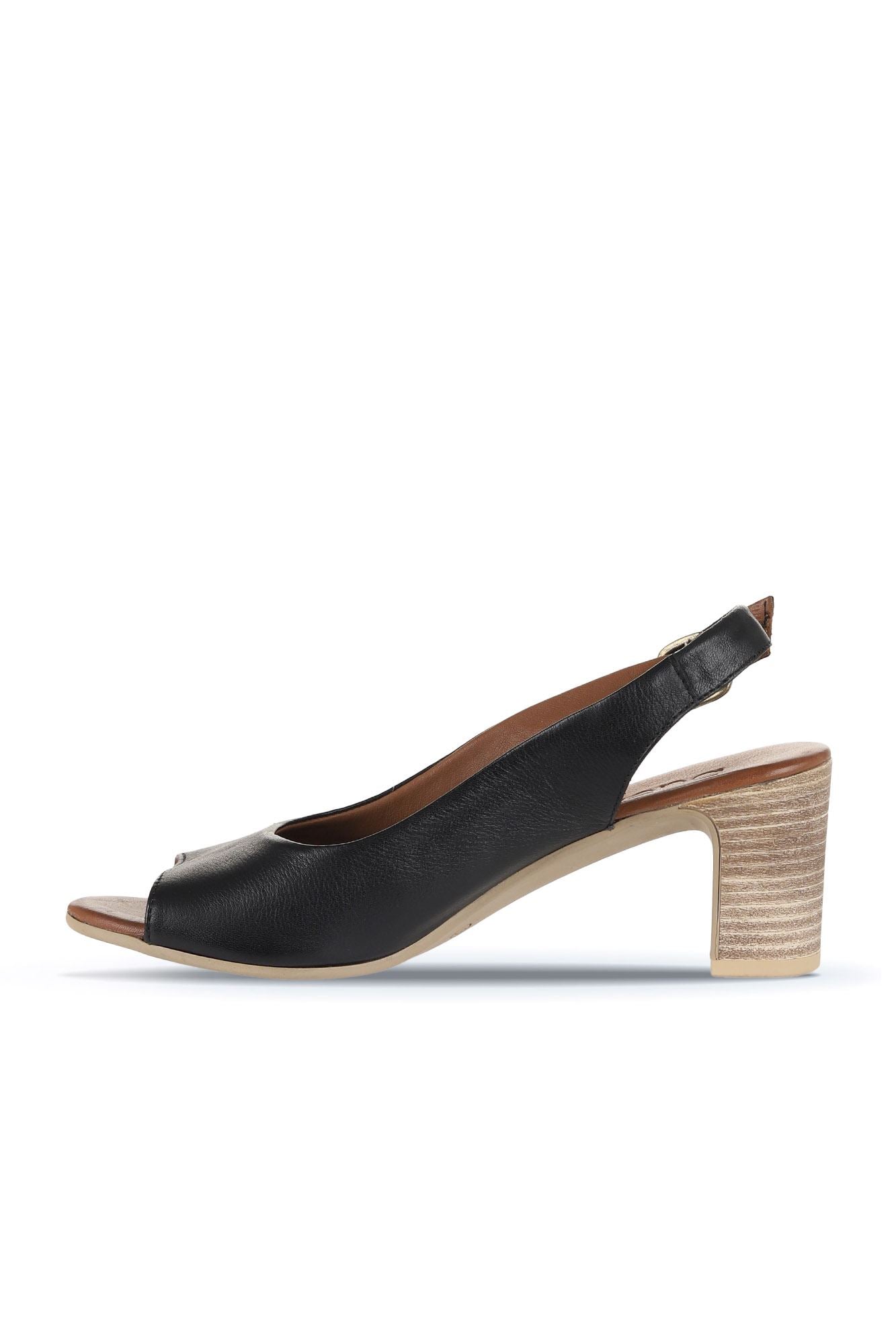 Bueno Women's Leather Heeled Sandal