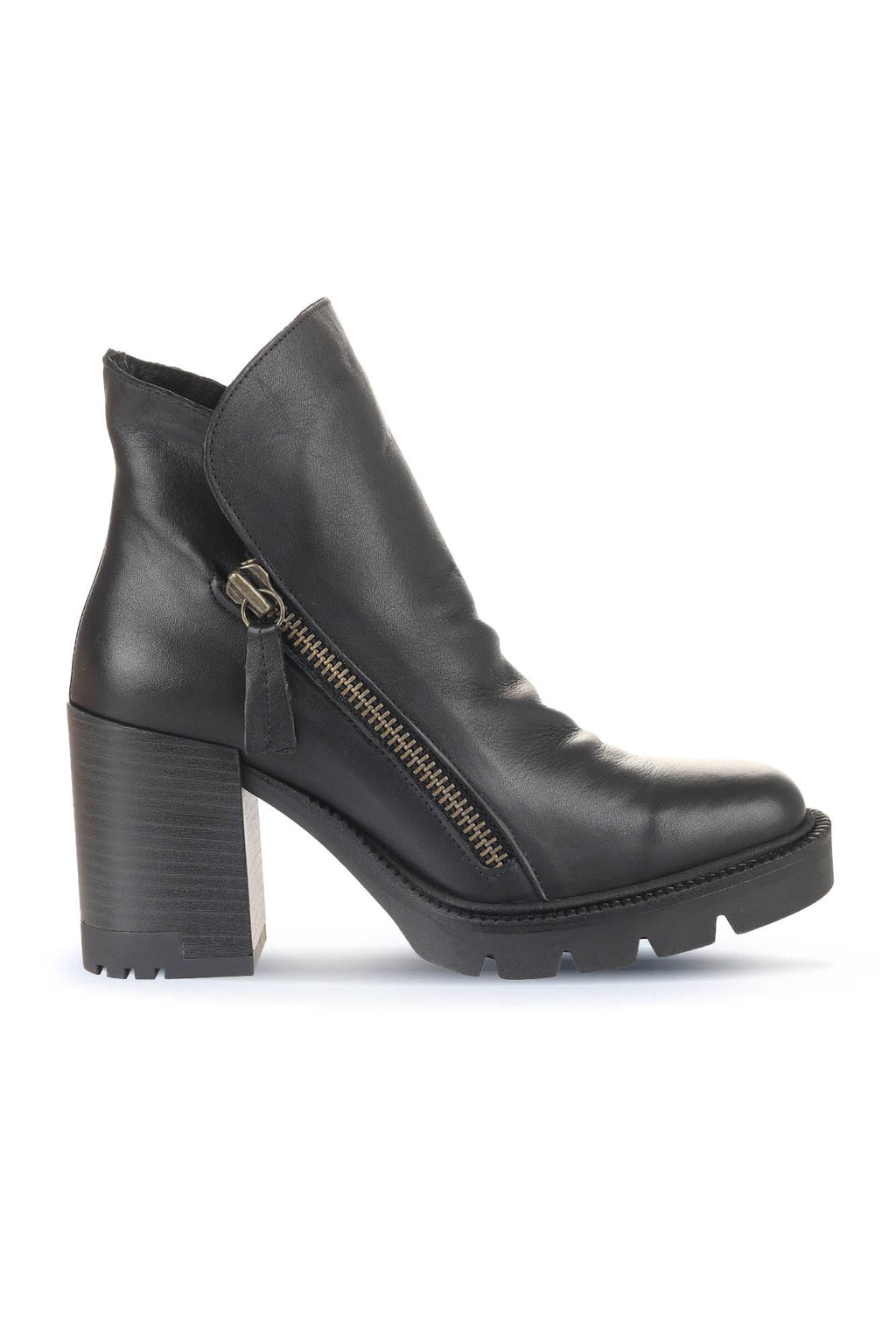 Bueno Women's Leather Heeled Boot