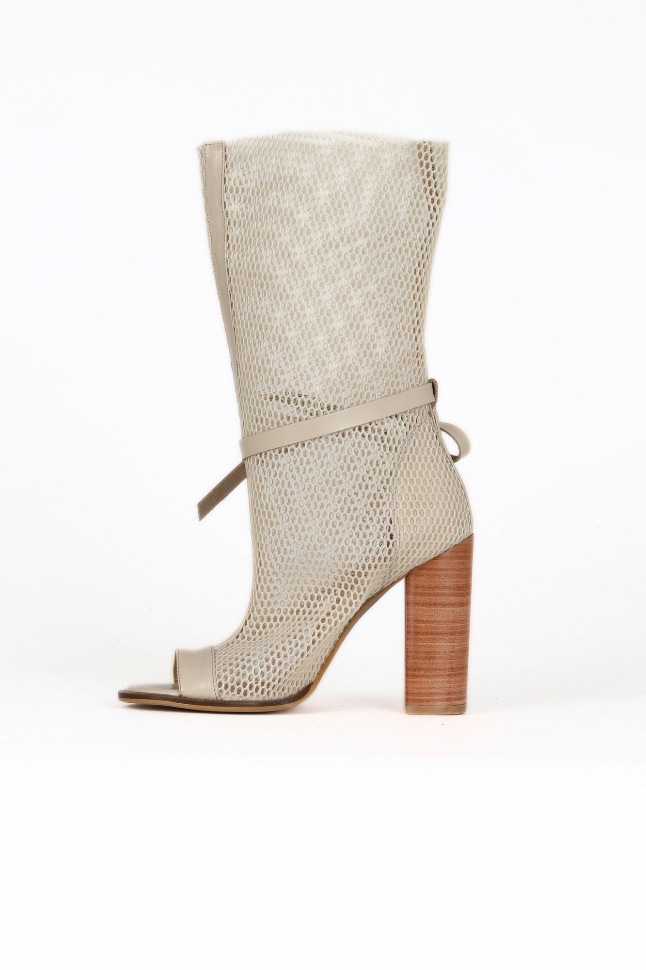 Bueno Women's Leather Heeled Boot