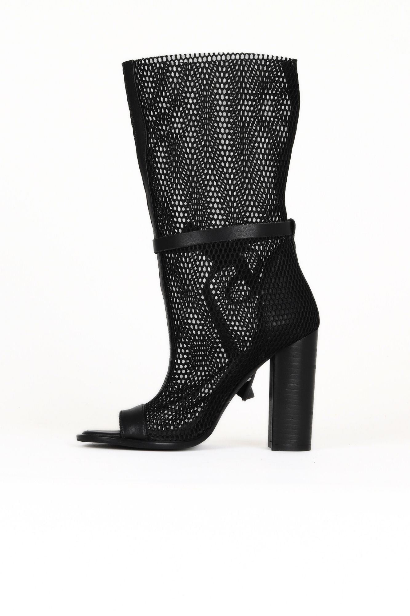 Bueno Women's Leather Heeled Boot