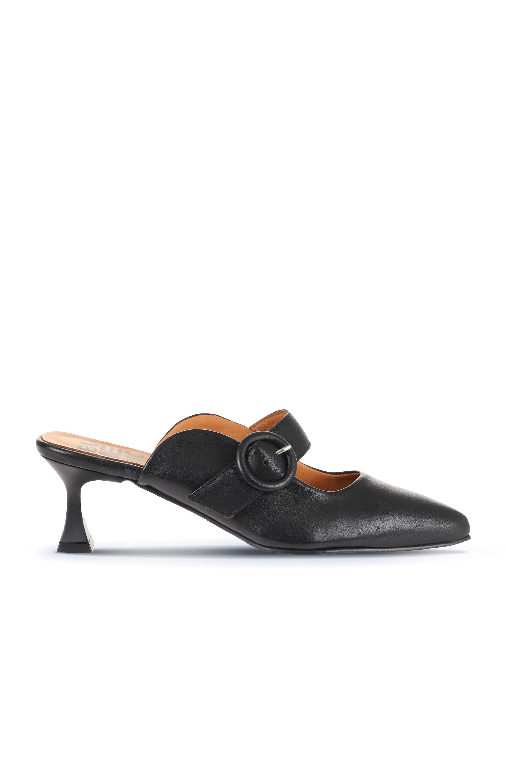 Bueno Women's Leather Heeled Slipper