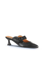 Bueno Women's Leather Heeled Slipper