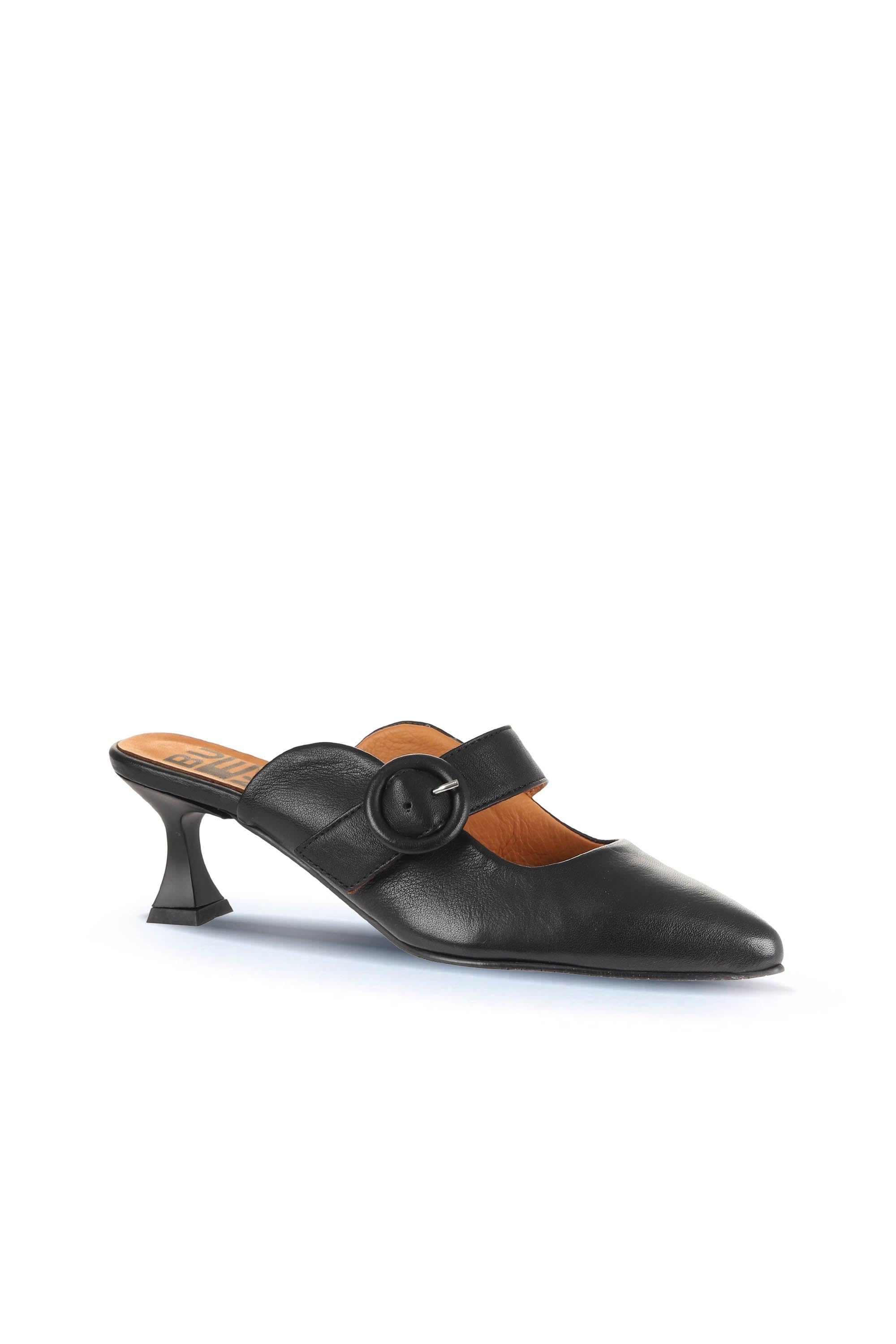 Bueno Women's Leather Heeled Slipper