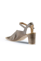 Bueno Women's Leather Heeled Sandal