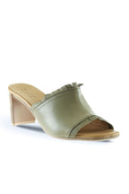 Bueno Women's Leather Heeled Slipper