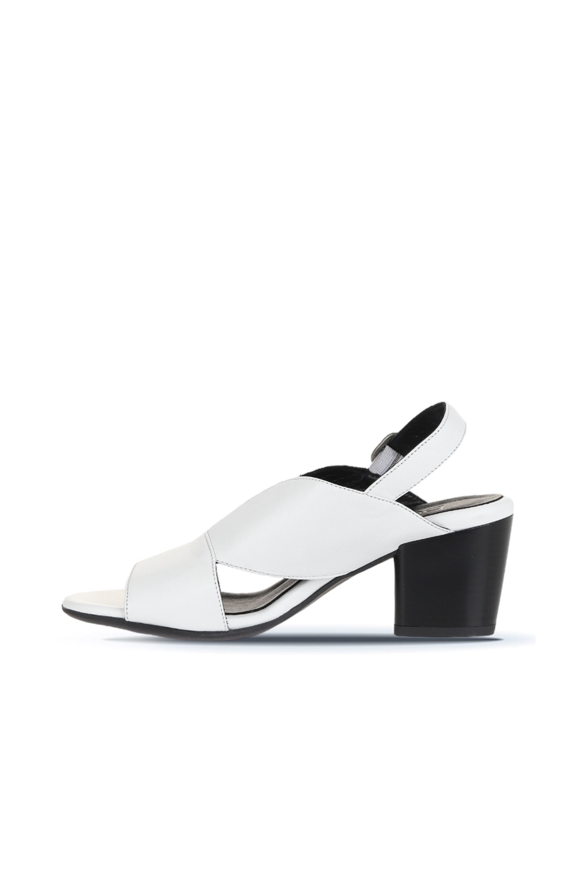 Bueno Women's Leather Heeled Sandal