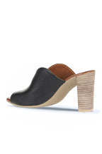 Bueno Women's Leather Heeled Slipper