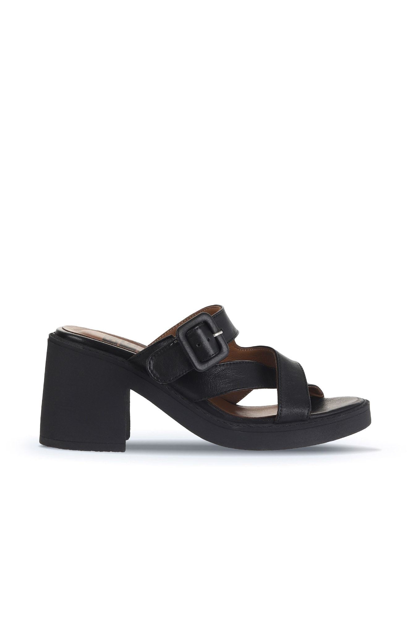 Bueno Women's Leather Heeled Slipper