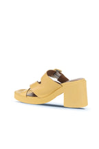 Bueno Women's Leather Heeled Slipper